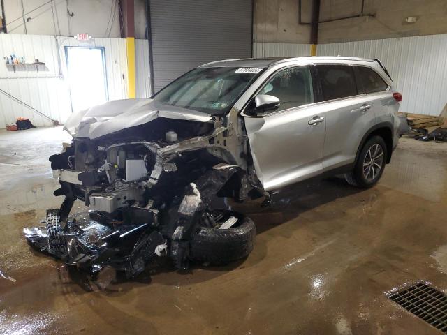 TOYOTA HIGHLANDER 2019 with VIN 5TDJZRFH4KS610009 - Photo from auction