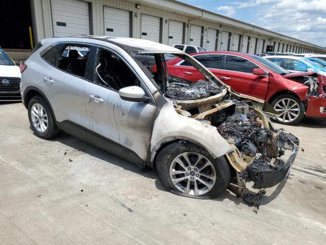 Photo 4 from auction – 2020 FORD ESCAPE SE with VIN 1FMCU9G6XLUA90122