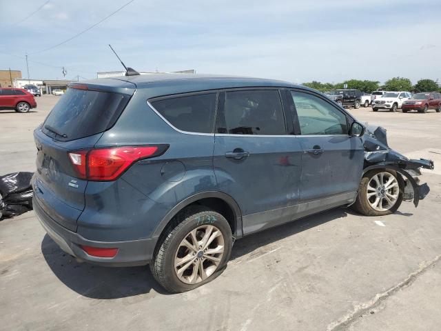 Photo 3 from auction – 2019 FORD ESCAPE SE with VIN 1FMCU9GD6KUC01293