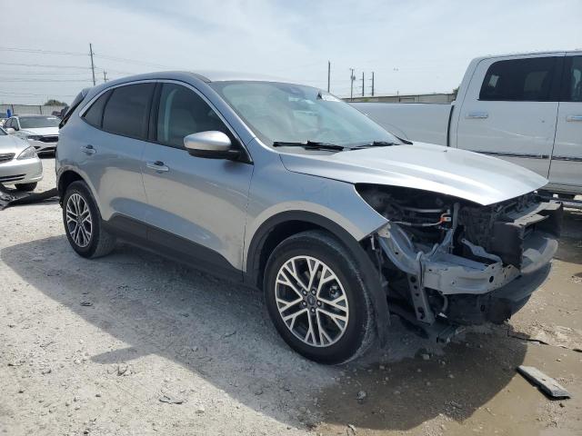 Photo 4 from auction – 2022 FORD ESCAPE SEL with VIN 1FMCU9H92NUB09175
