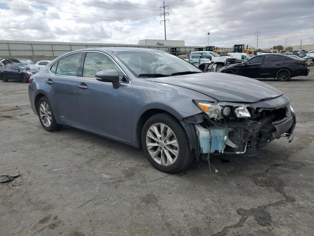 Photo 4 from auction – 2013 LEXUS ES 300H with VIN JTHBW1GG6D2032279