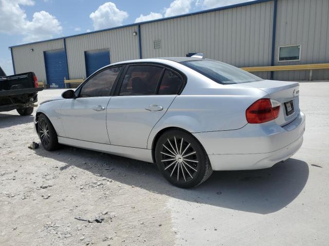 Photo 2 from auction – 2006 BMW 325 I AUTO with VIN WBAVB17586NK37027