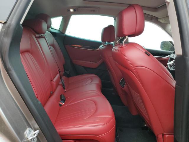 Photo 11 from auction – 2017 MASERATI LEVANTE with VIN ZN661XUA8HX243186