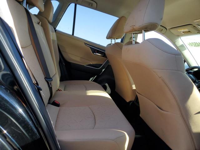 Photo 10 from auction – 2021 TOYOTA RAV4 XLE with VIN JTMP1RFV9MD077676