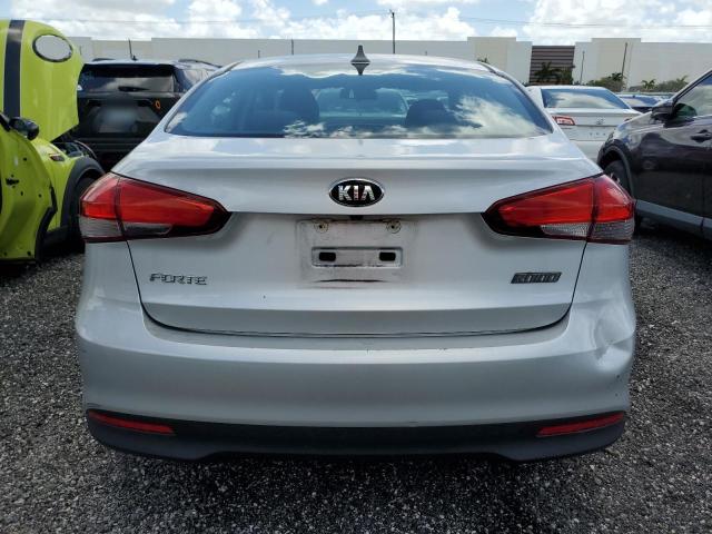 Photo 6 from auction – 2017 KIA FORTE LX with VIN 3KPFL4A72HE021648