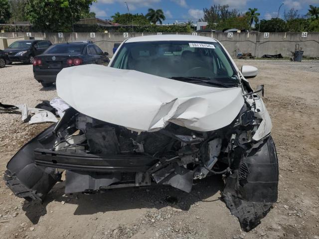 Photo 5 from auction – 2016 NISSAN SENTRA S with VIN 3N1AB7AP0GY233396