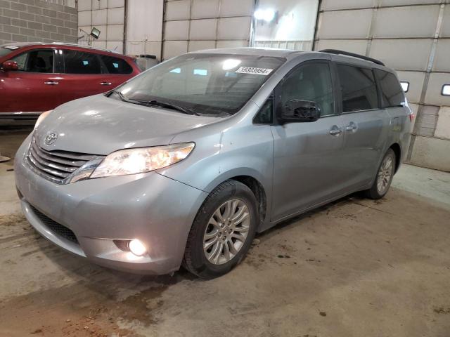 TOYOTA SIENNA XLE 2015 with VIN 5TDYK3DC7FS645396 - Photo from auction
