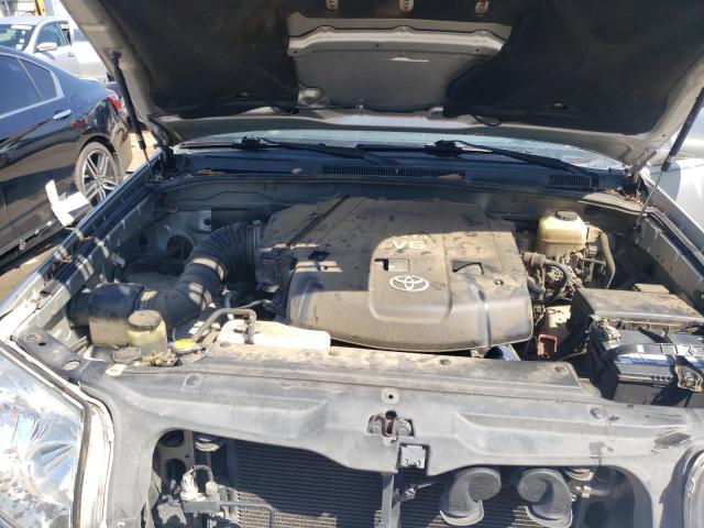 Photo 11 from auction – 2005 TOYOTA 4RUNNER SR with VIN JTEZU14R550051510