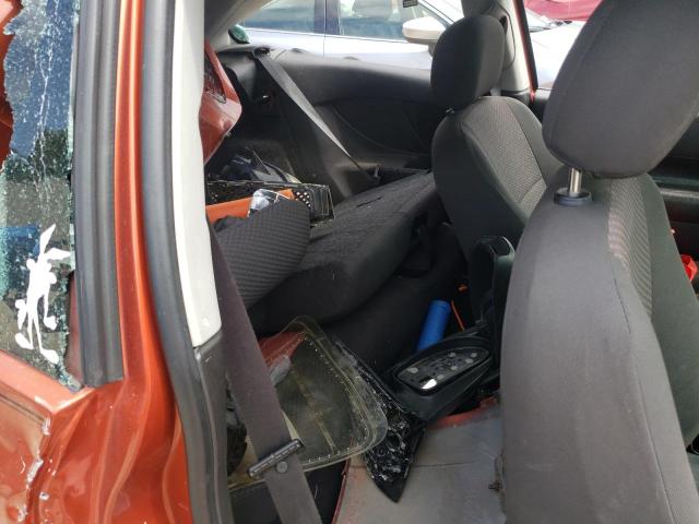 Photo 10 from auction – 2005 FORD FOCUS ZX3 with VIN 3FAFP31N35R129283