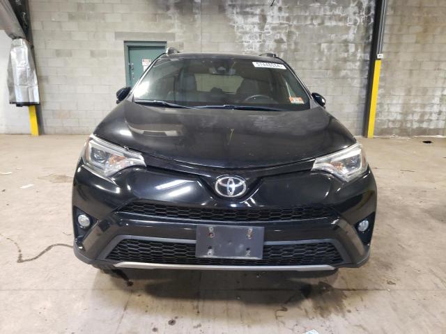 Photo 5 from auction – 2017 TOYOTA RAV4 SE with VIN 2T3JFREV8HW662301