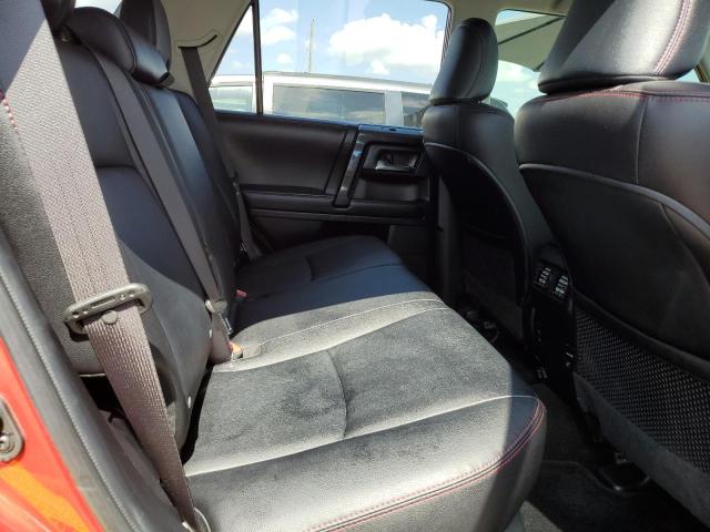 Photo 10 from auction – 2018 TOYOTA 4RUNNER SR with VIN JTEBU5JR6J5600125