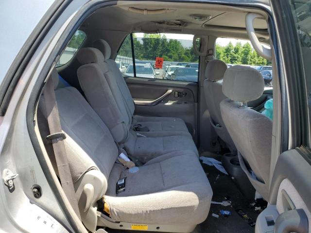 Photo 11 from auction – 2001 TOYOTA SEQUOIA SR with VIN 5TDZT34A31S029722