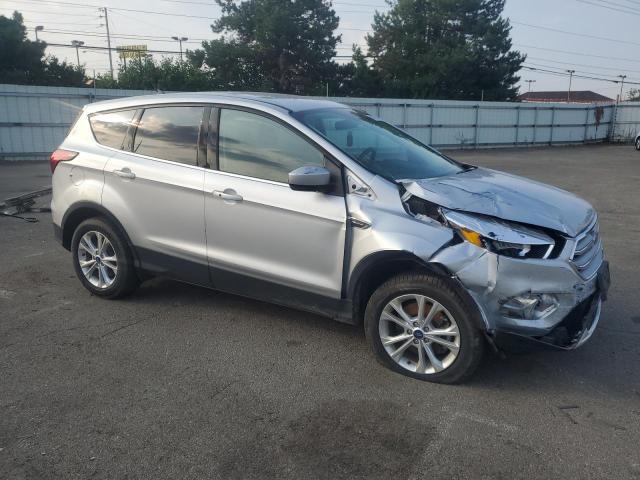 Photo 4 from auction – 2019 FORD ESCAPE SE with VIN 1FMCU9GD9KUB25133