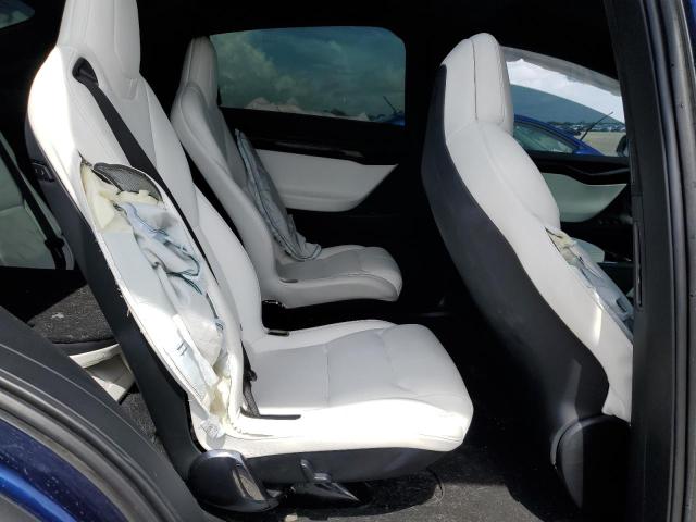 Photo 11 from auction – 2019 TESLA MODEL X with VIN 5YJXCBE2XKF189904