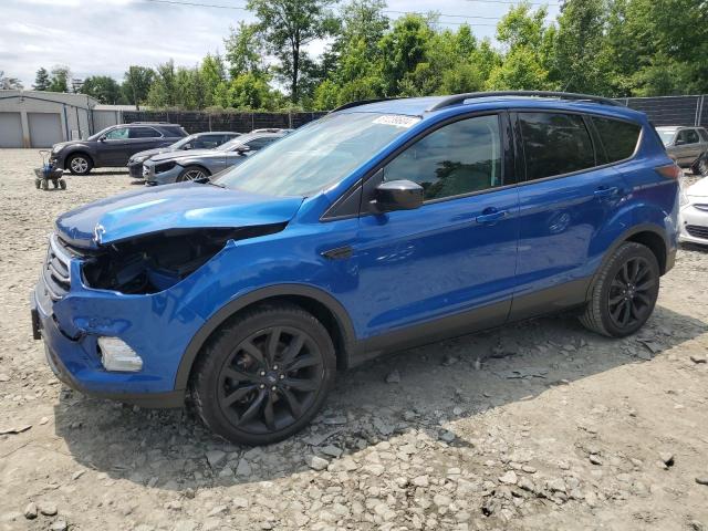 FORD ESCAPE SE 2017 with VIN 1FMCU9GD8HUA36615 - Photo from auction