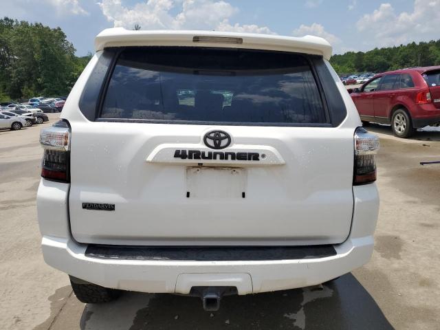Photo 6 from auction – 2016 TOYOTA 4RUNNER SR with VIN JTEBU5JR5G5372465