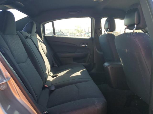 Photo 10 from auction – 2014 CHRYSLER 200 TOURIN with VIN 1C3CCBBG2EN183975