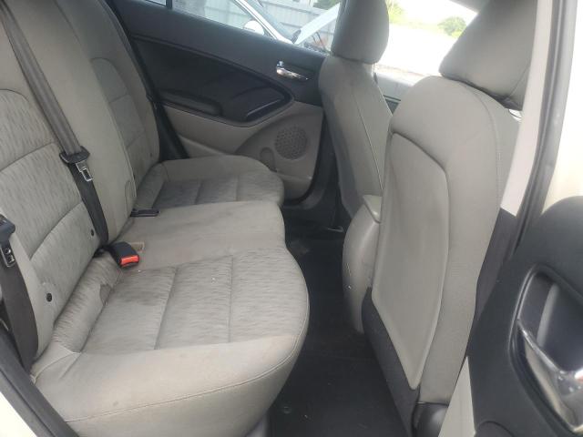 Photo 10 from auction – 2015 KIA FORTE LX with VIN KNAFK4A62F5329211