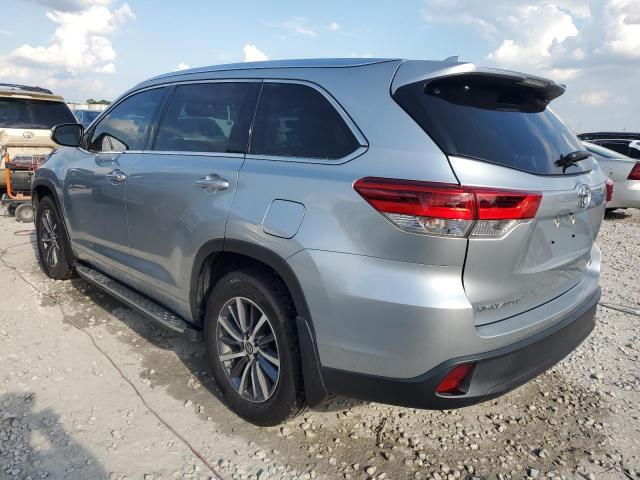 Photo 2 from auction – 2018 TOYOTA HIGHLANDER with VIN 5TDKZRFH8JS286078