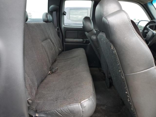 Photo 10 from auction – 2001 CHEVROLET SILVERADO with VIN 2GCEC19W511253900