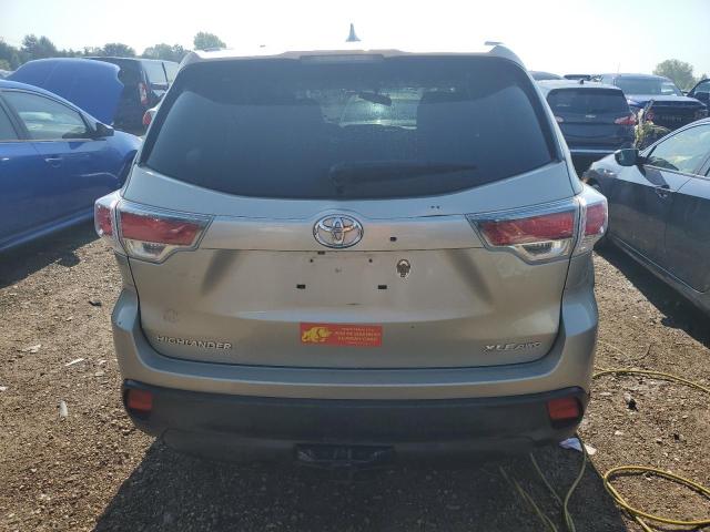 Photo 6 from auction – 2015 TOYOTA HIGHLANDER with VIN 5TDJKRFH6FS075050