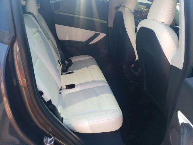 Photo 10 from auction – 2021 TESLA MODEL Y with VIN 5YJYGDED1MF122035