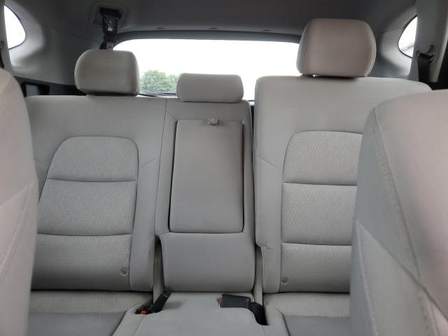 Photo 10 from auction – 2017 HYUNDAI TUCSON SE with VIN KM8J2CA40HU540689