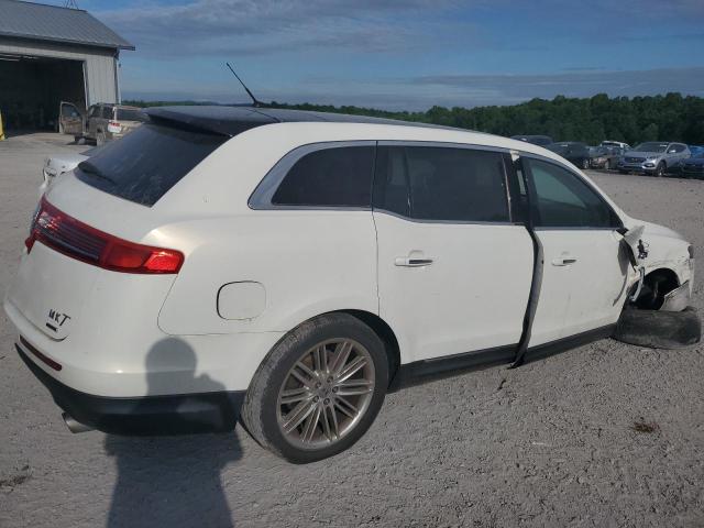 Photo 3 from auction – 2013 LINCOLN MKT with VIN 2LMHJ5AT1DBL57939