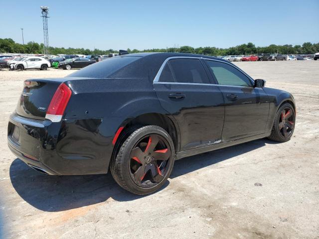 Photo 3 from auction – 2017 CHRYSLER 300 LIMITE with VIN 2C3CCAAG0HH663859
