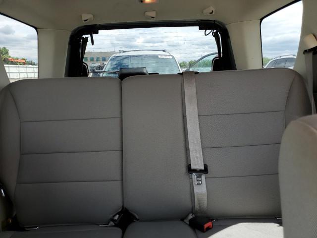 Photo 10 from auction – 2010 FORD ESCAPE XLT with VIN 1FMCU9D71AKC04465
