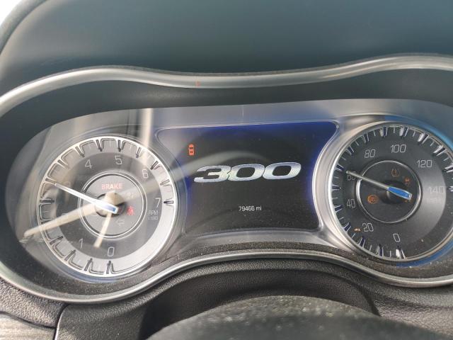 Photo 9 from auction – 2019 CHRYSLER 300 TOURIN with VIN 2C3CCAAGXKH690638