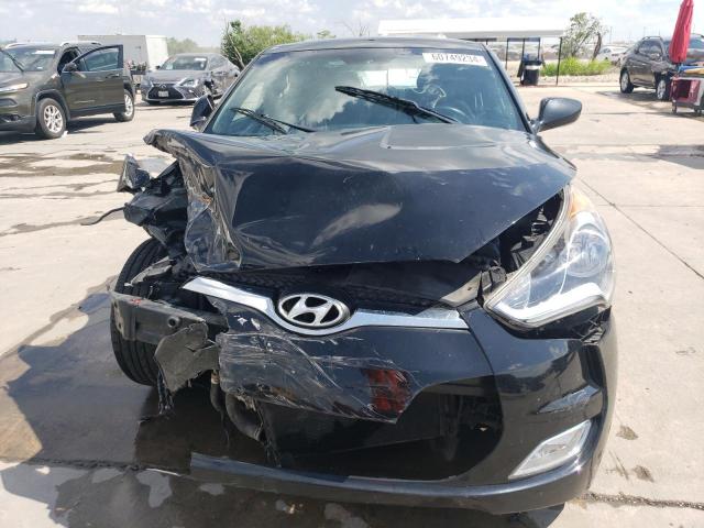 Photo 5 from auction – 2017 HYUNDAI VELOSTER with VIN KMHTC6AD3HU315884