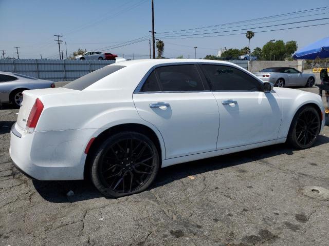 Photo 3 from auction – 2019 CHRYSLER 300 LIMITE with VIN 2C3CCAEG7KH722536