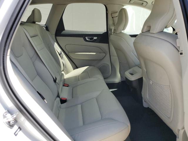 Photo 11 from auction – 2021 VOLVO XC60 T5 MO with VIN YV4102DK3M1835745