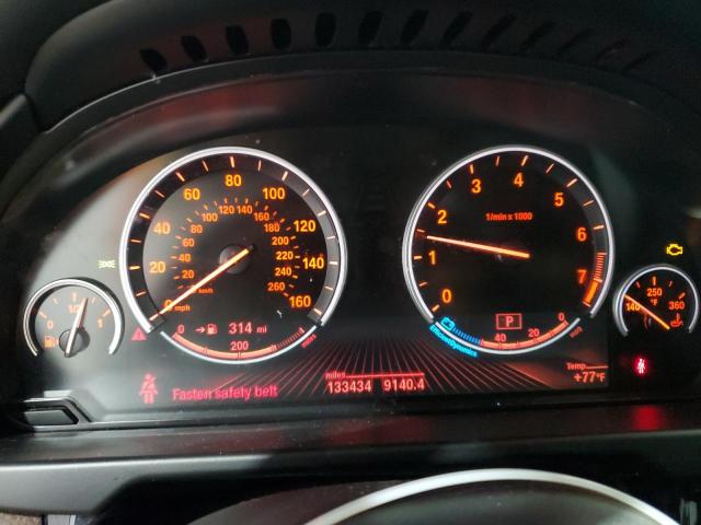 Photo 9 from auction – 2015 BMW X5 XDRIVE5 with VIN 5UXKR6C59F0J75671
