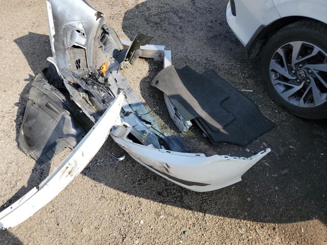 Photo 12 from auction – 2016 HONDA CIVIC EX with VIN 19XFC2F84GE043199