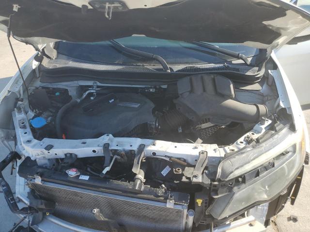 Photo 11 from auction – 2017 HONDA RIDGELINE with VIN 5FPYK2F57HB009956