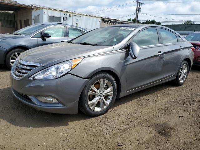 HYUNDAI SONATA SE 2013 with VIN 5NPEC4AC6DH736141 - Photo from auction