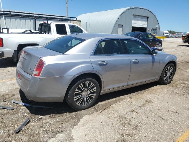 Photo 3 from auction – 2013 CHRYSLER 300 S with VIN 2C3CCAGG1DH595427