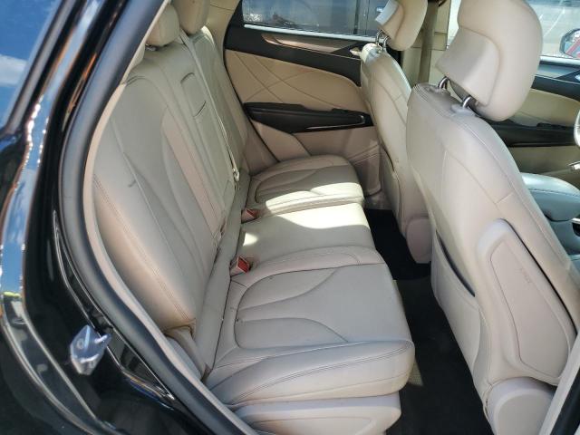 Photo 11 from auction – 2018 LINCOLN MKC PREMIE with VIN 5LMCJ1C94JUL19091