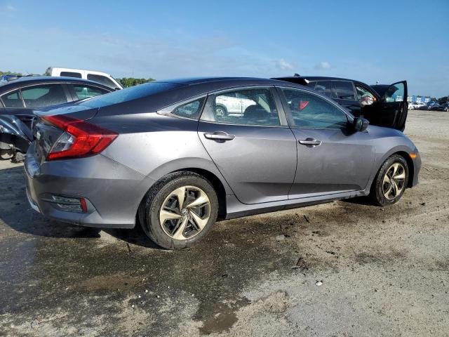 Photo 3 from auction – 2019 HONDA CIVIC LX with VIN 19XFC2F69KE016944