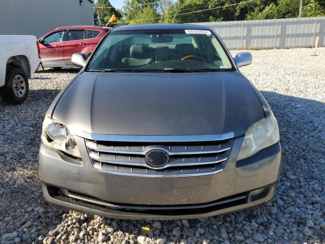 Photo 5 from auction – 2005 TOYOTA AVALON XL with VIN 4T1BK36B95U033099