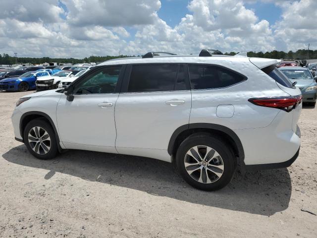 Photo 2 from auction – 2023 TOYOTA HIGHLANDER with VIN 5TDKDRAH9PS520839