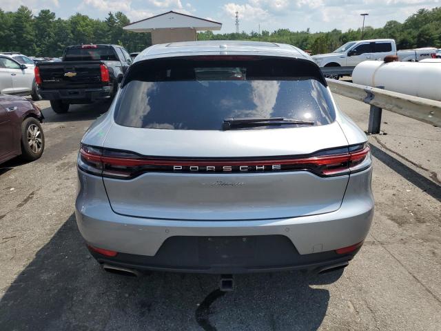 Photo 6 from auction – 2019 PORSCHE MACAN with VIN WP1AA2A50KLB04883