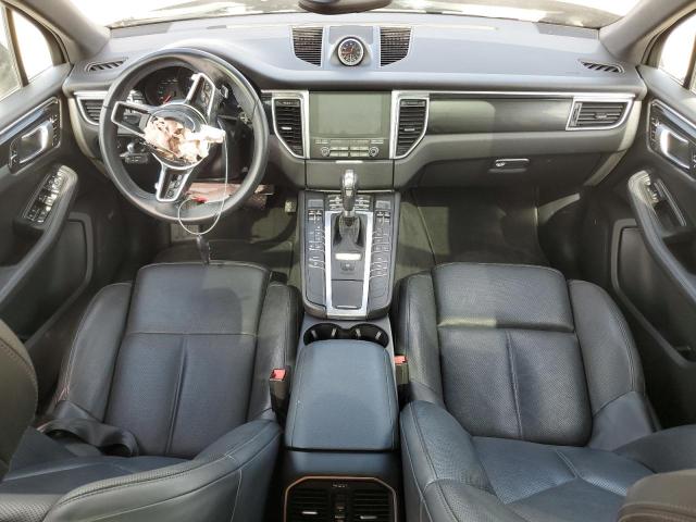 Photo 8 from auction – 2017 PORSCHE MACAN with VIN WP1AA2A52HLB82977