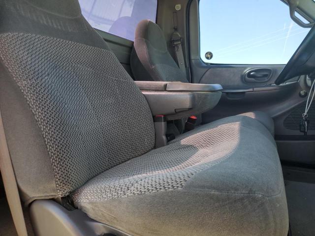 Photo 10 from auction – 2000 FORD F150 with VIN 1FTRF07W8YKB44976