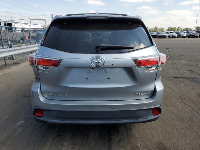 Photo 6 from auction – 2015 TOYOTA HIGHLANDER with VIN 5TDJKRFH1FS159387