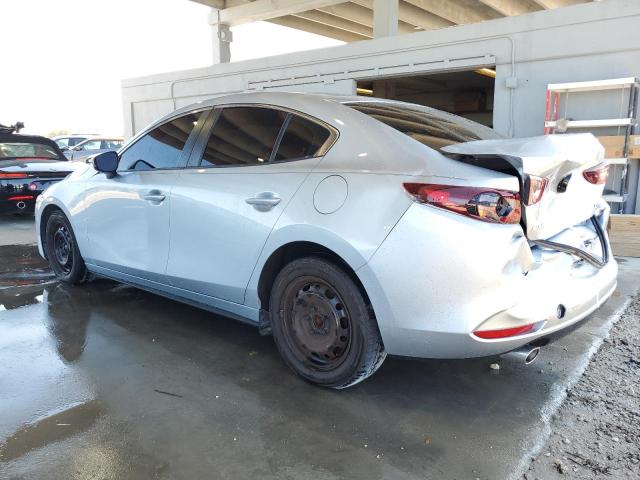Photo 2 from auction – 2019 MAZDA 3 PREFERRE with VIN JM1BPACL3K1111834
