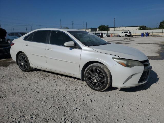 Photo 4 from auction – 2016 TOYOTA CAMRY LE with VIN 4T1BF1FK4GU152206