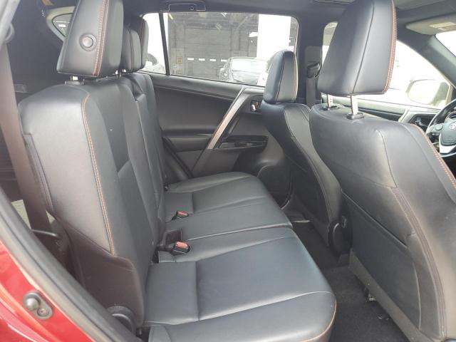 Photo 10 from auction – 2018 TOYOTA RAV4 SE with VIN JTMNFREV1JD114211